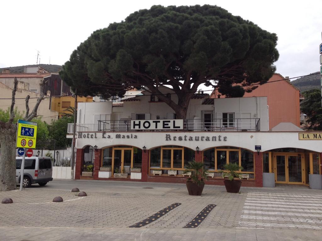 Hotel La Masia Portbou Exterior foto
